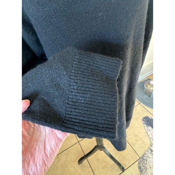 H&M Black Turtleneck Sweater Womens S Recycled Polyester & Acrylic - Picture 4 of 13